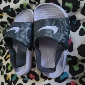 Nike toddler 5c sandals
